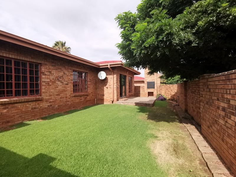 3 Bedroom Property for Sale in Vaalpark Free State